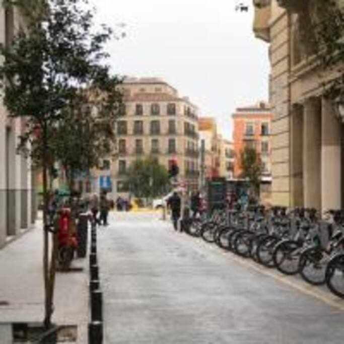 Apartamento Sotano En Gran Via Madrid Apartment Exterior photo